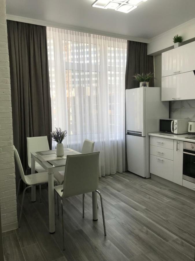 Apartment Kamanina Odessa Eksteriør billede